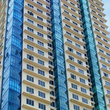 Astoria Plaza Pasig City Exterior foto