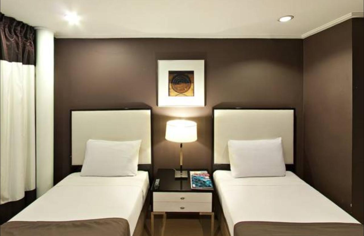 Astoria Plaza Pasig City Exterior foto